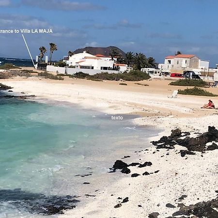 Villa La Maja Beachfront Corralejo Exterior photo