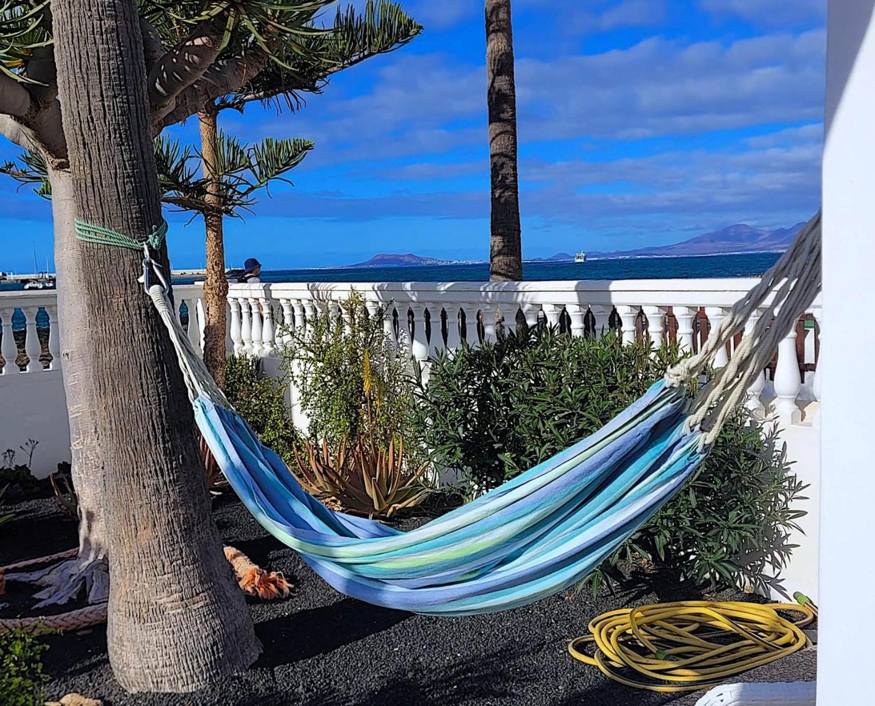 Villa La Maja Beachfront Corralejo Exterior photo